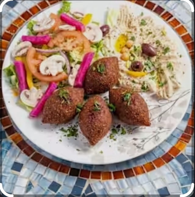 KIBBEH PLATTER.