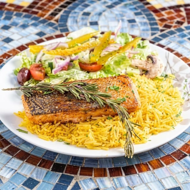SALMON GRILL.